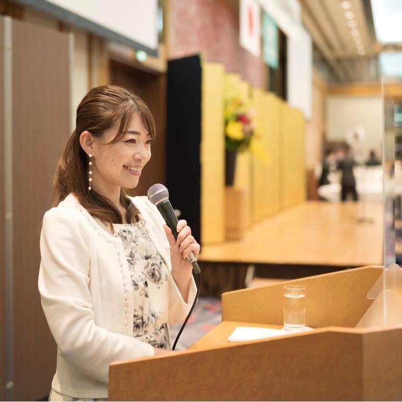 アナウンサー・司会進行ナレーションのタイトル写真